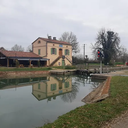 Maison De Campagne Avec Jardin Tatil Evi
